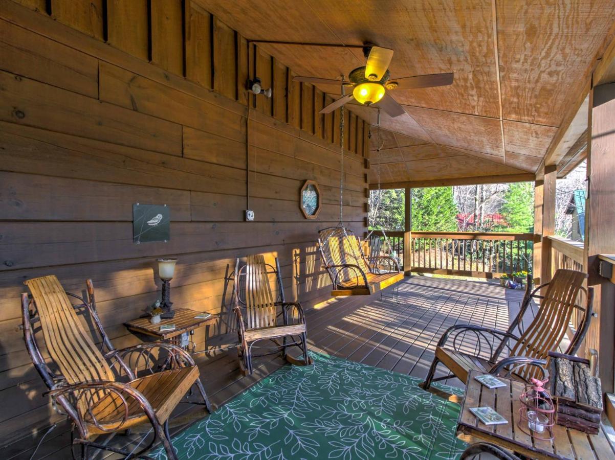 Cozy Nest Gatlinburg Cabin With Porch And Jacuzzi! Exterior foto
